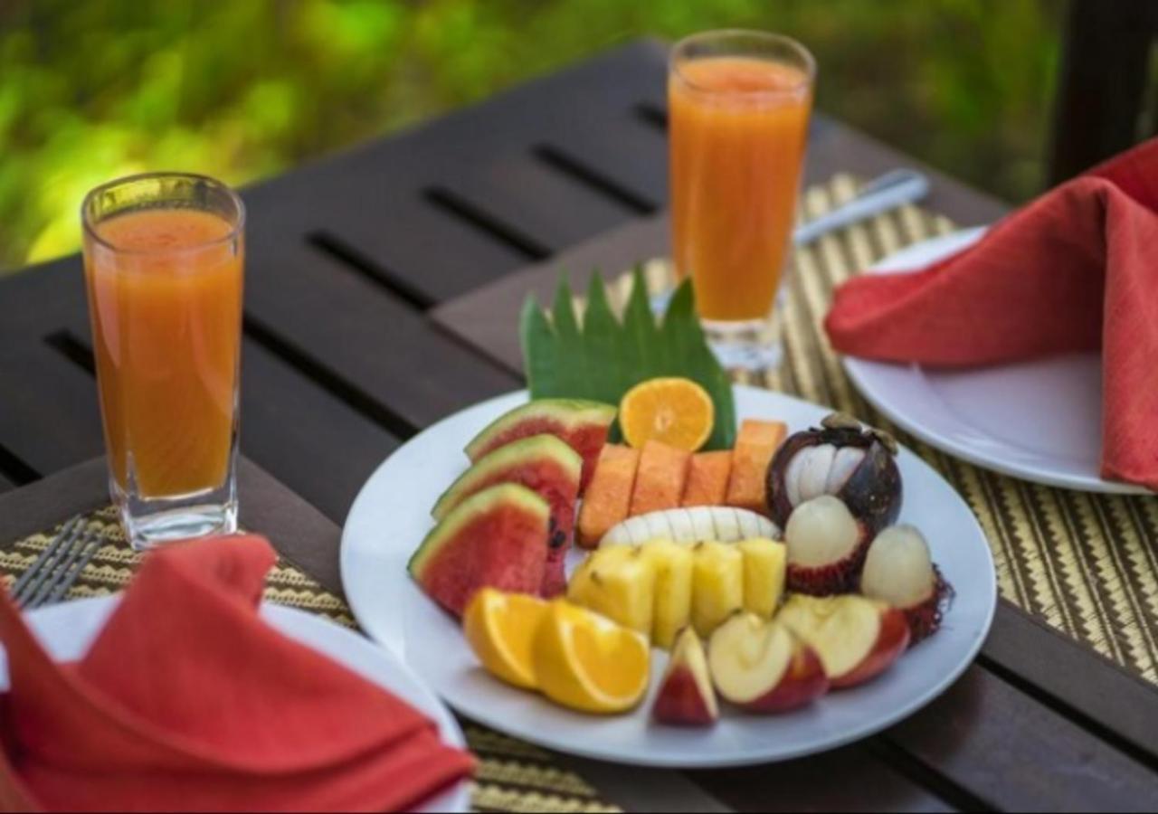 होटल Cinnamon Village Sinharaja 3*